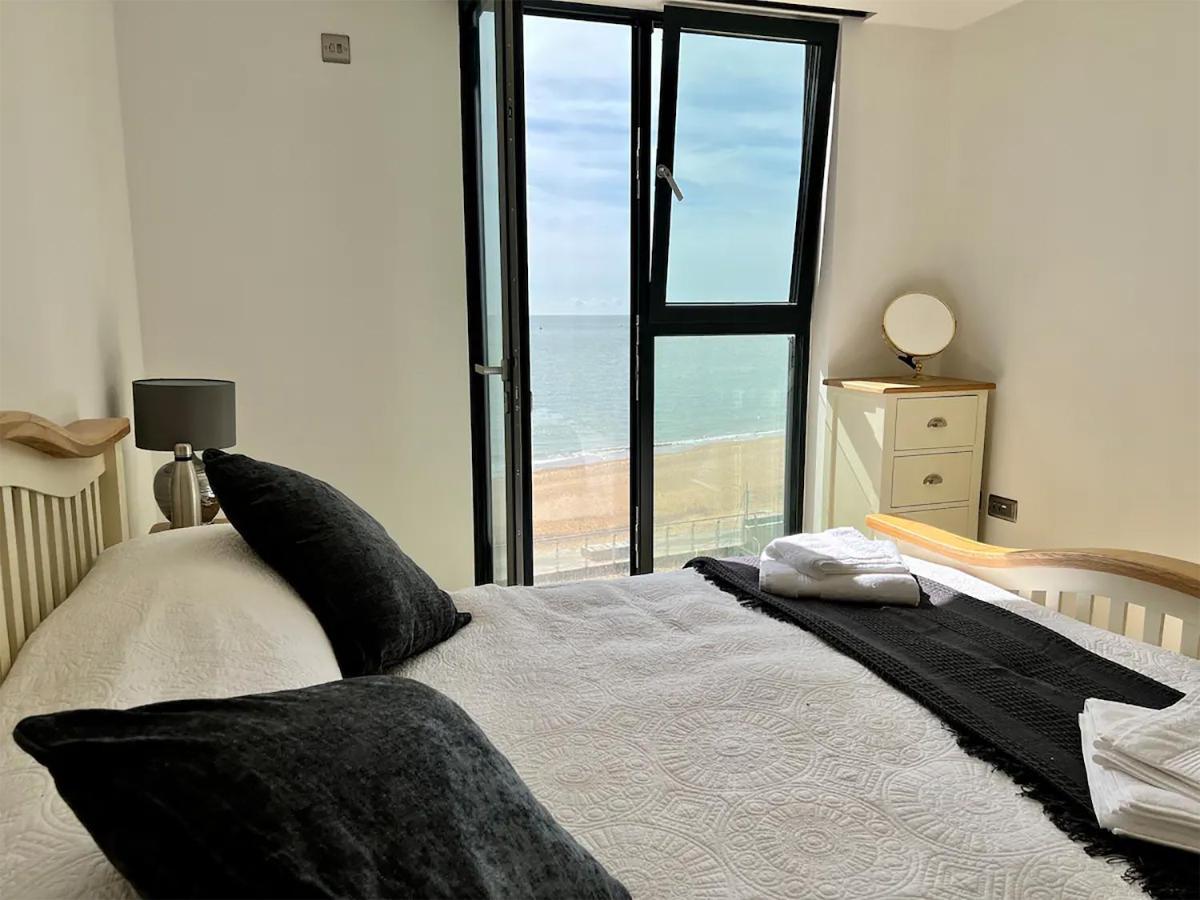 Sohot Stays Royal Sands Seaview Apt Free Parking Sleeps 4 Ramsgate Exterior foto