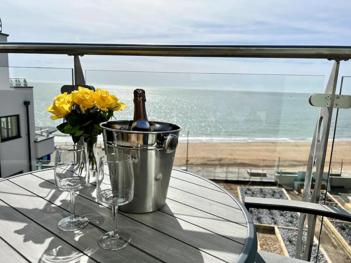 Sohot Stays Royal Sands Seaview Apt Free Parking Sleeps 4 Ramsgate Exterior foto