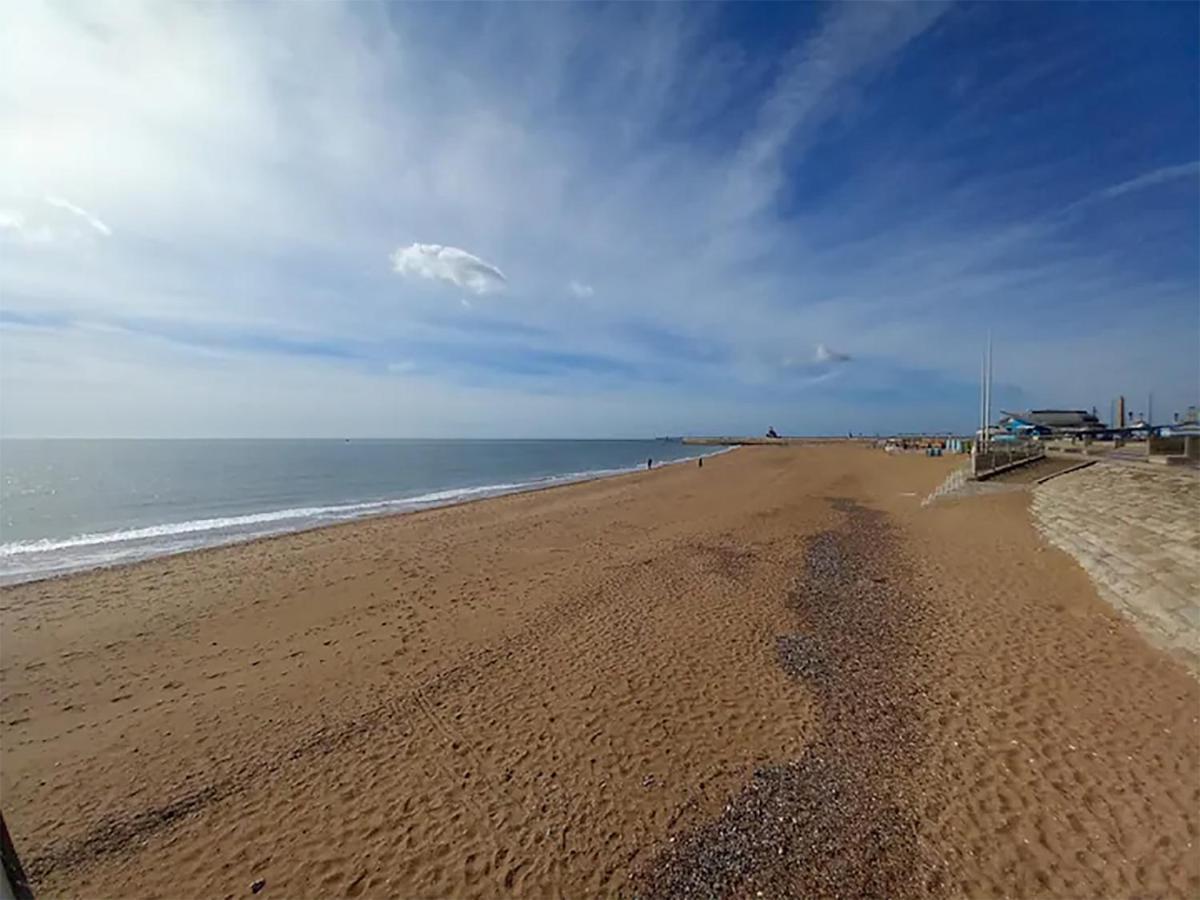 Sohot Stays Royal Sands Seaview Apt Free Parking Sleeps 4 Ramsgate Exterior foto